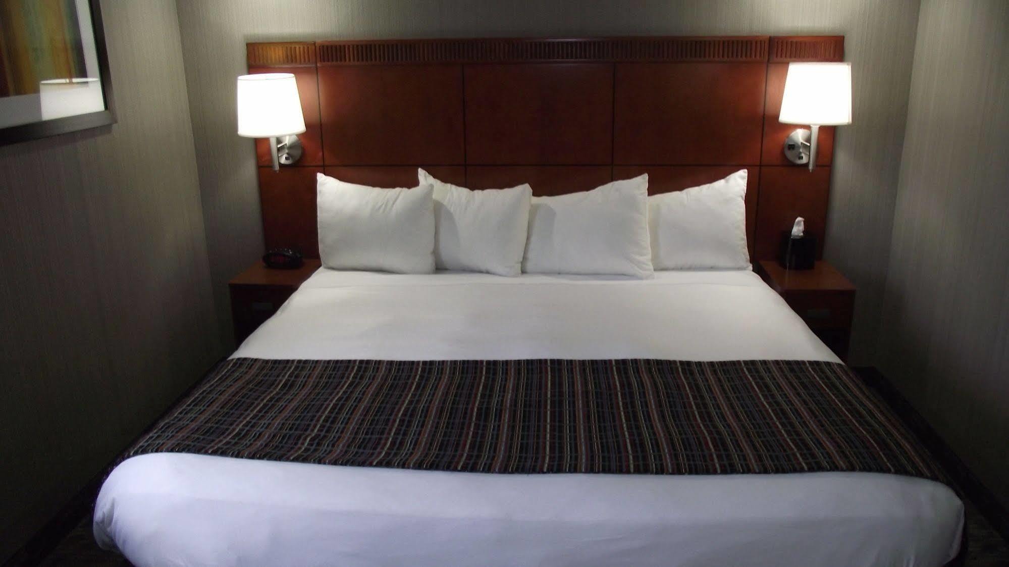 Country Inn & Suites By Radisson, Delta Park North Portland Eksteriør billede